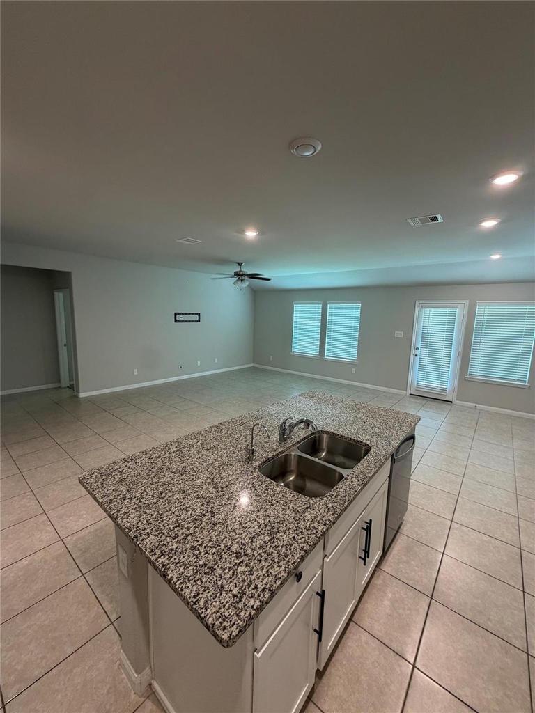 3115 Tanner Dell Court - Photo 4