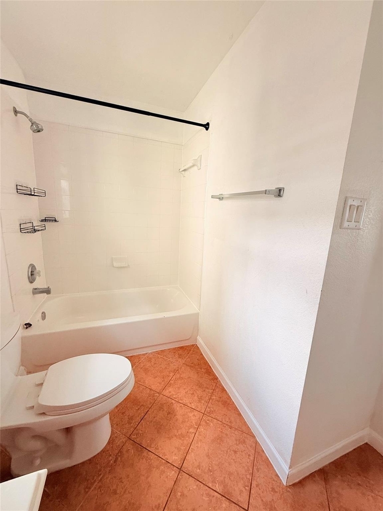 2918 Beacon Grove Street - Photo 6