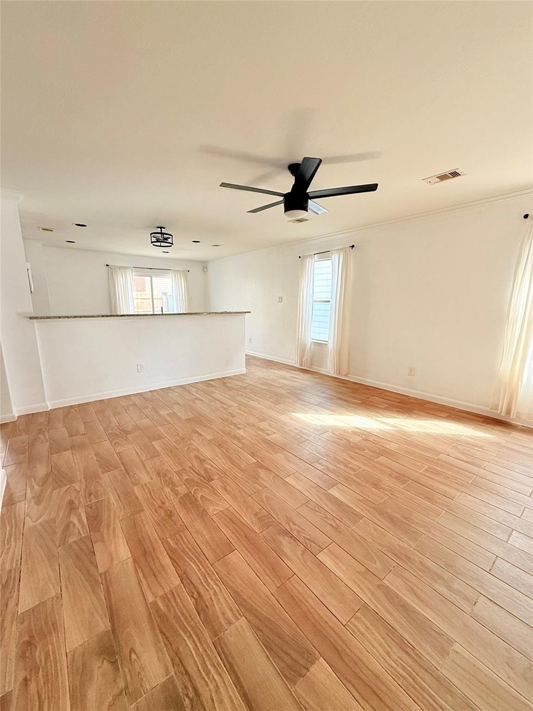 2918 Beacon Grove Street - Photo 12