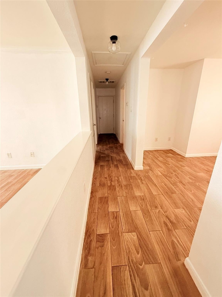 2918 Beacon Grove Street - Photo 8