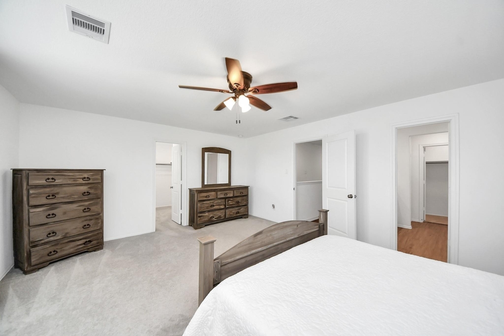 26915 Wilderye Cove Ln - Photo 16