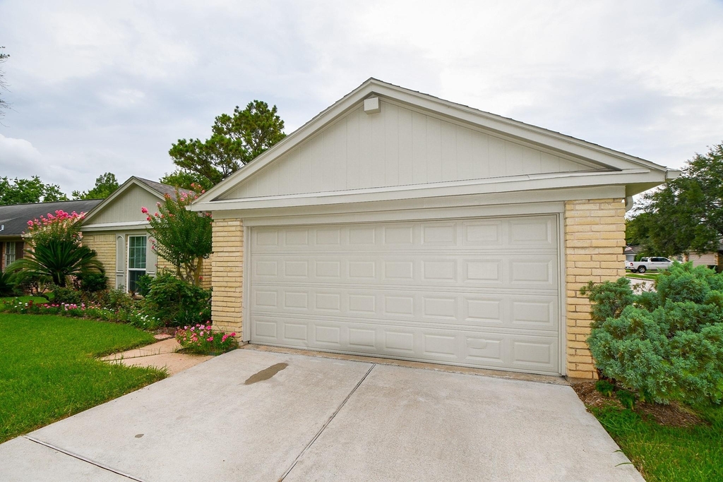 3519 Cabin Place - Photo 34