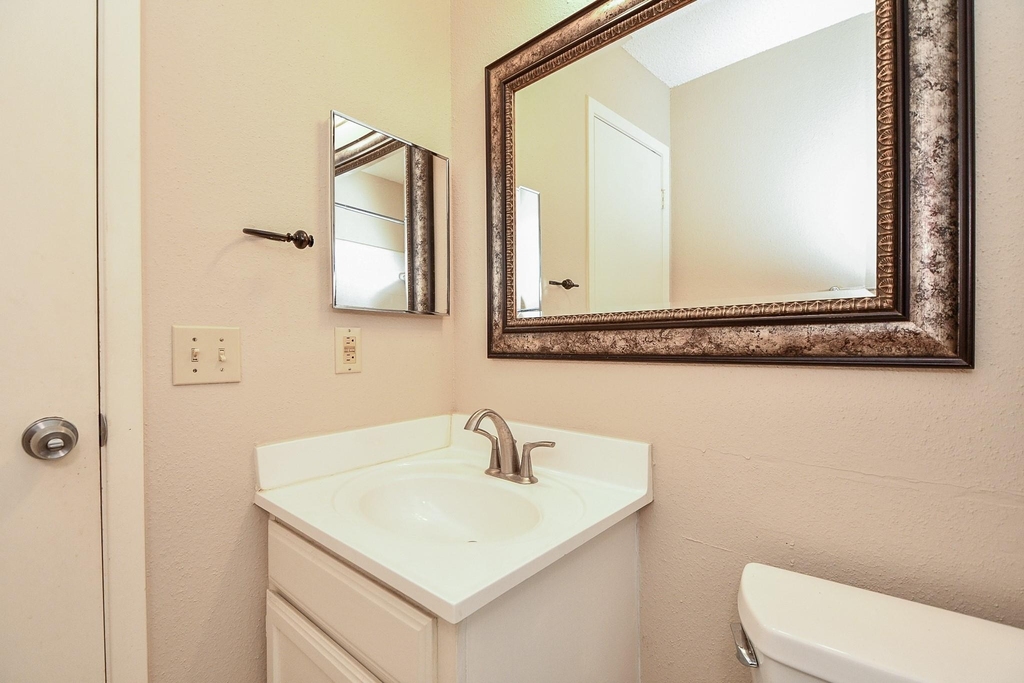 3519 Cabin Place - Photo 16