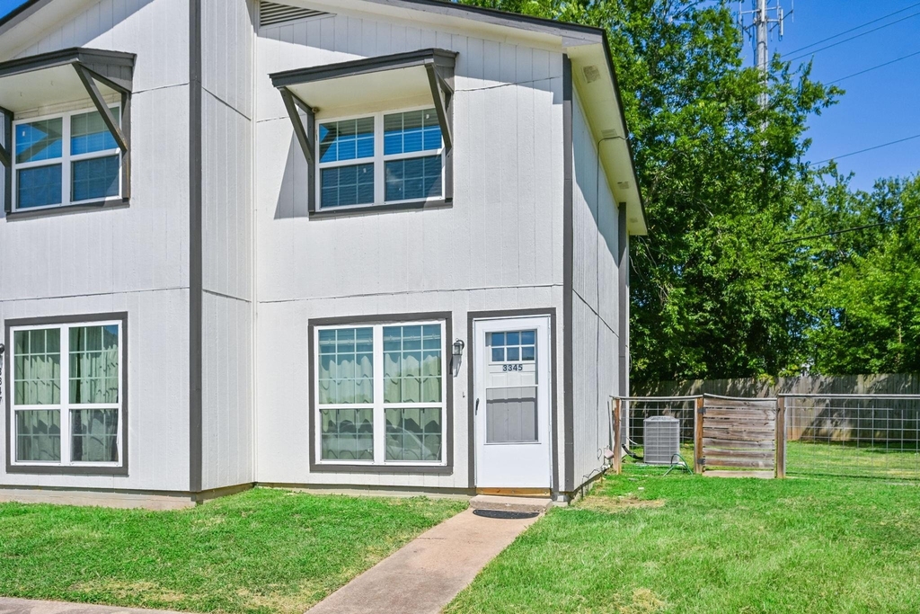 3345 Lodgepole Circle - Photo 0