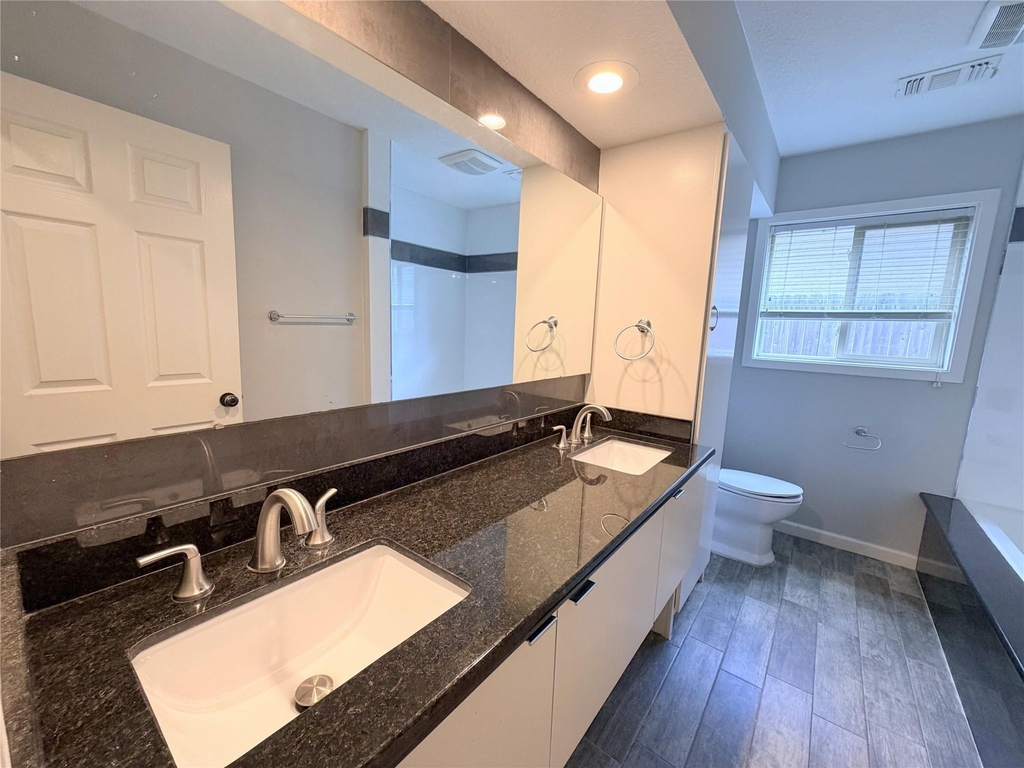 5019 Yarwell Drive - Photo 24