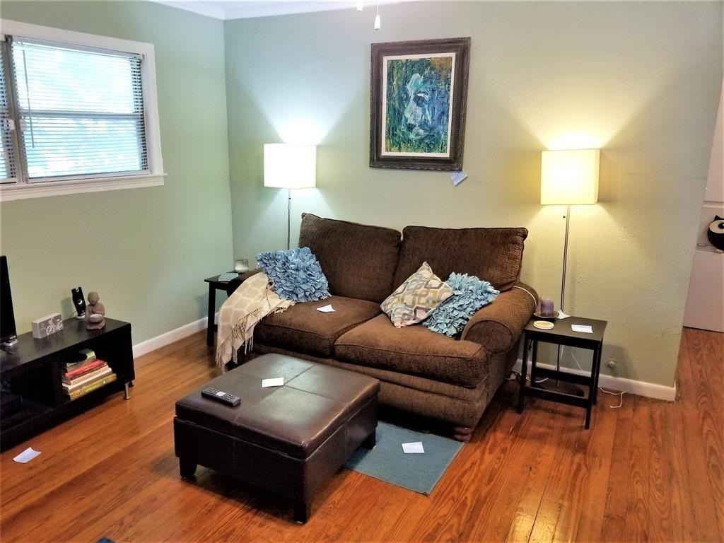 2808 Columbia Street - Photo 4