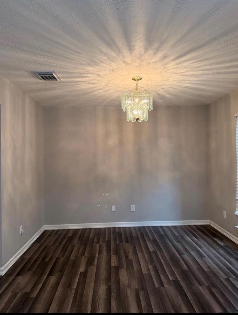 4707 E Parma Drive - Photo 2