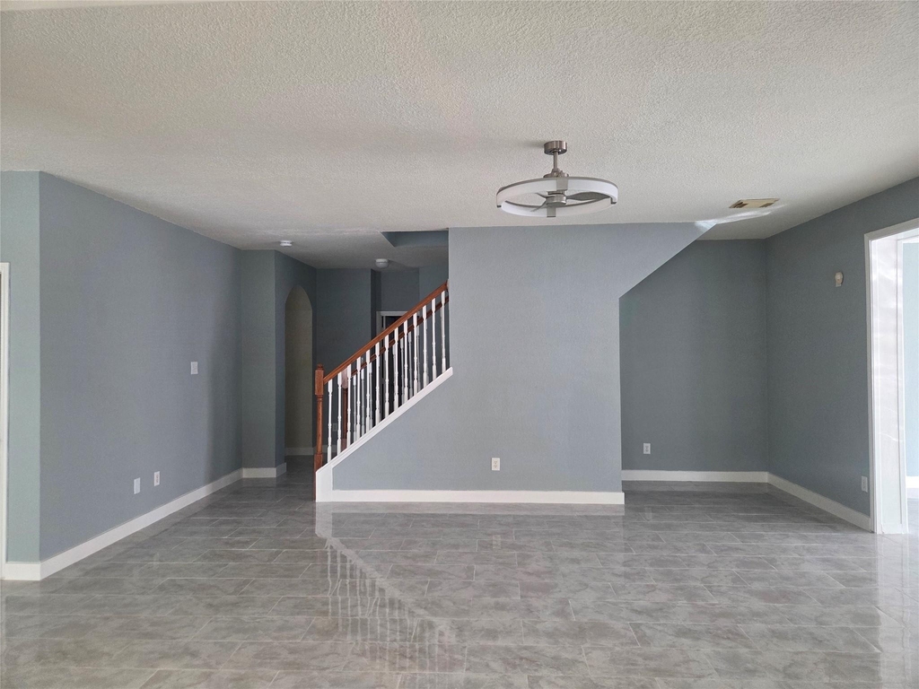 9526 Heflin Colony Drive - Photo 13