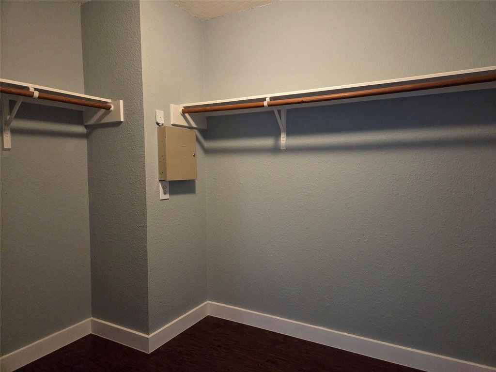 9526 Heflin Colony Drive - Photo 32