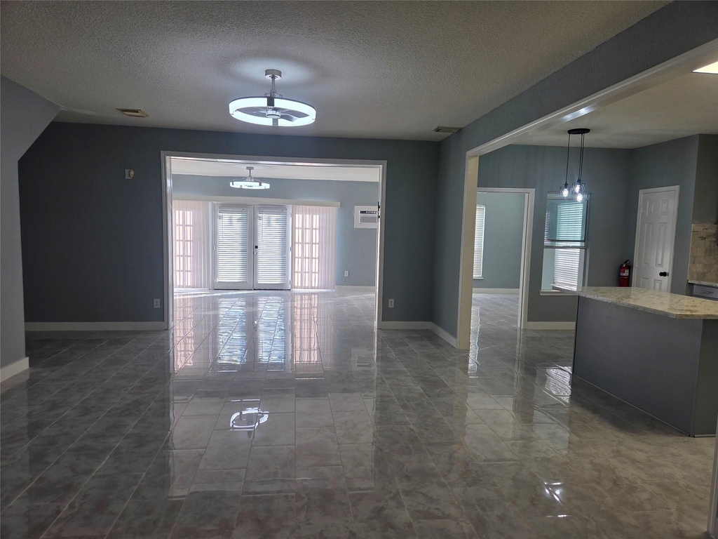 9526 Heflin Colony Drive - Photo 16