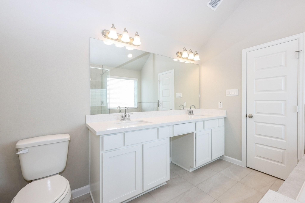 3018 Tres Olivos Dr - Photo 16