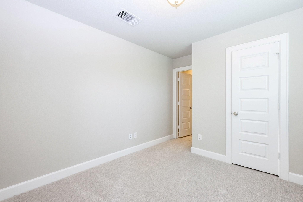 3018 Tres Olivos Dr - Photo 1