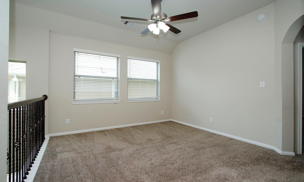 239 Biltmore Loop - Photo 20