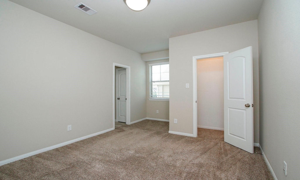 239 Biltmore Loop - Photo 28