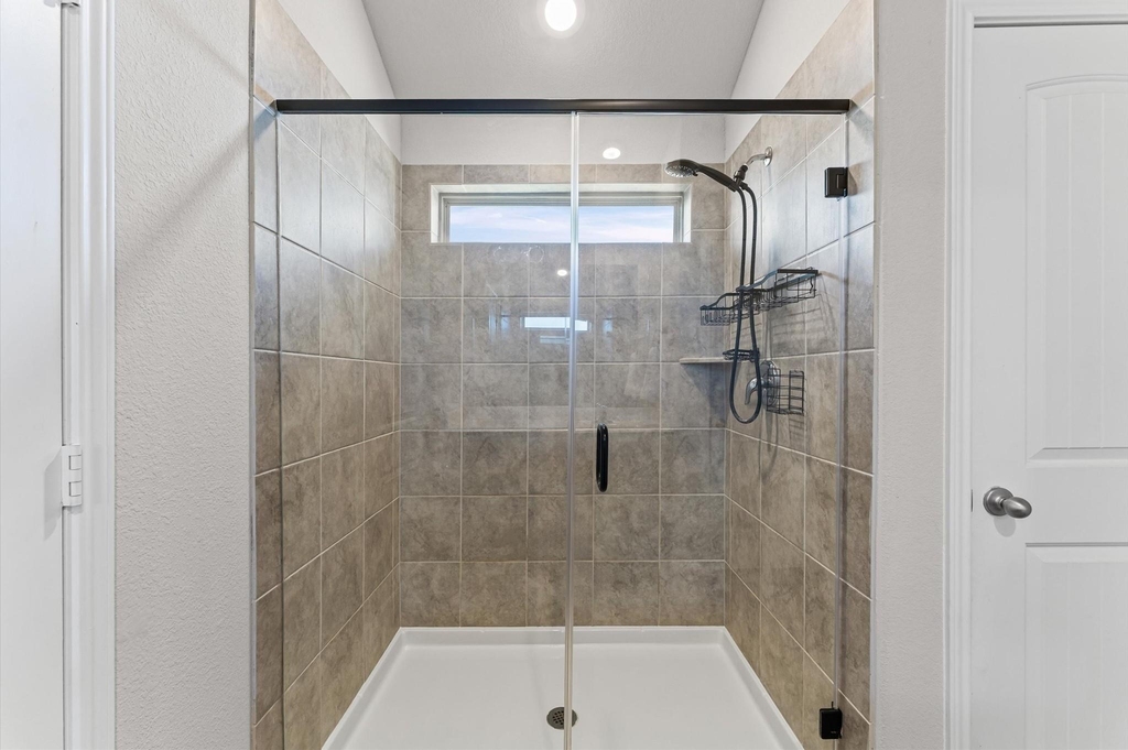 5343 Marisol Cove Drive - Photo 18