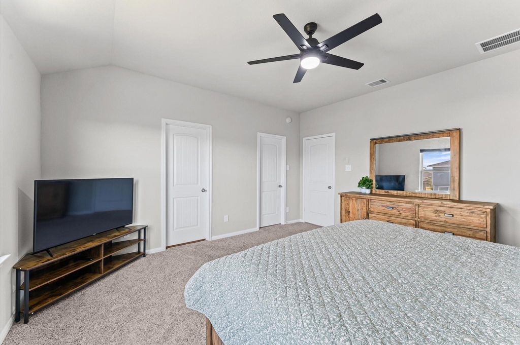5343 Marisol Cove Drive - Photo 16