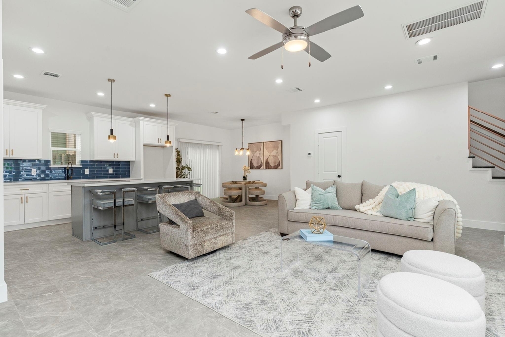 1515 Egypt Street - Photo 2