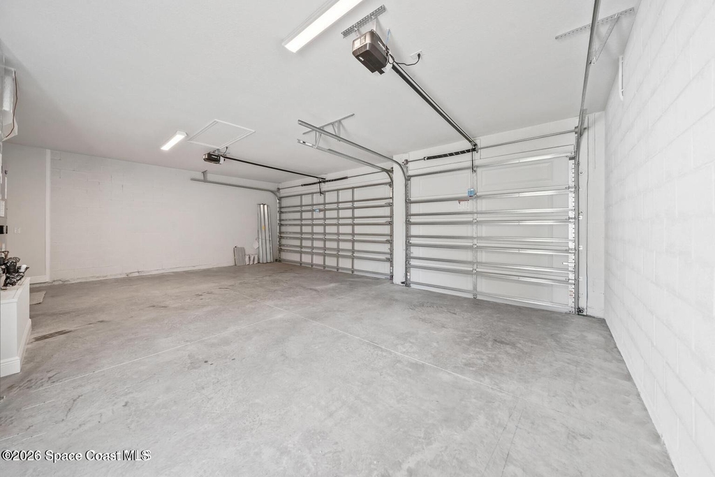 407 Cellini Avenue Ne - Photo 26
