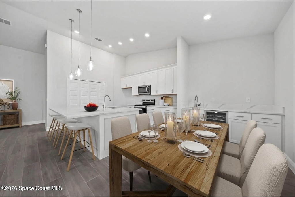 407 Cellini Avenue Ne - Photo 5