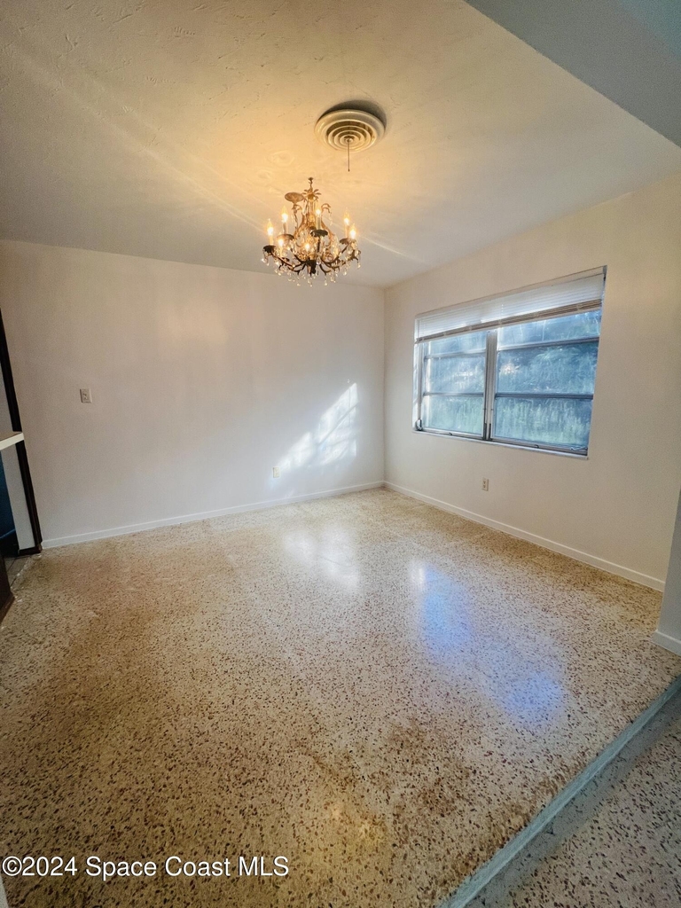 355 S Bel Aire Drive S - Photo 8