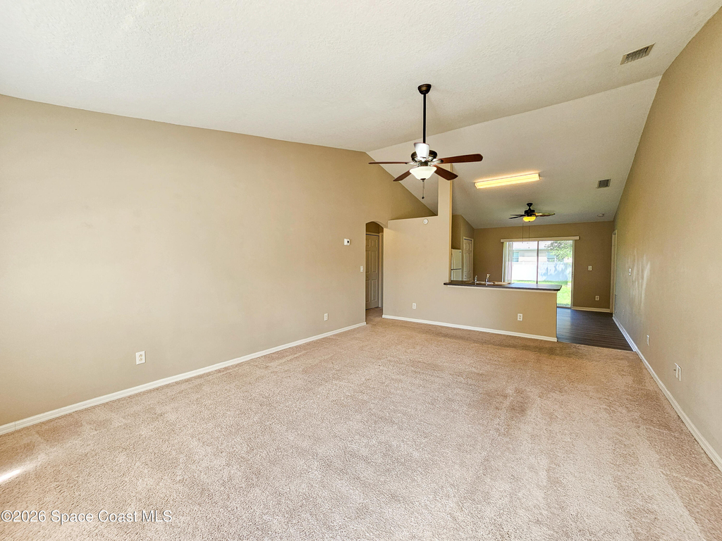857 Buchanan Avenue Se - Photo 1