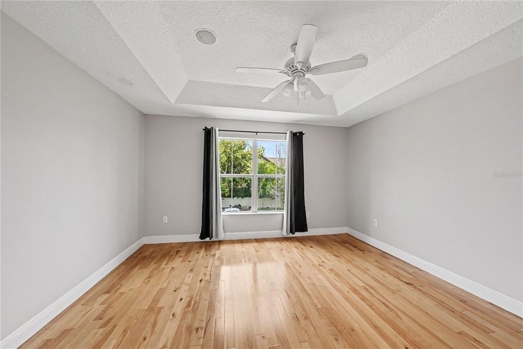 8106 Silent Creek Drive - Photo 8