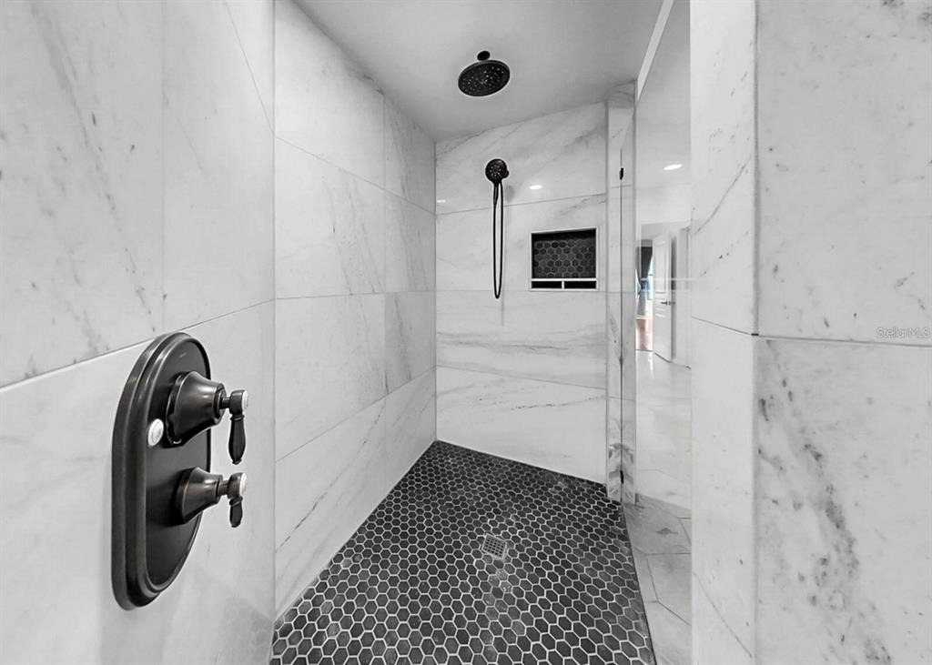 5237 Brighton Shore Drive - Photo 17