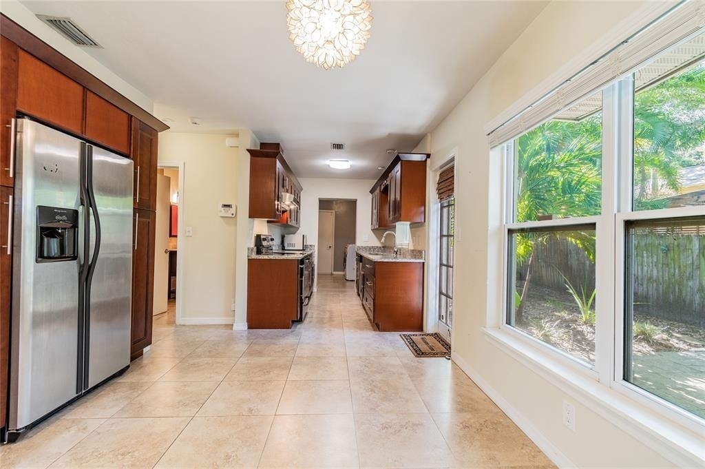 303 Wildwood Way - Photo 9