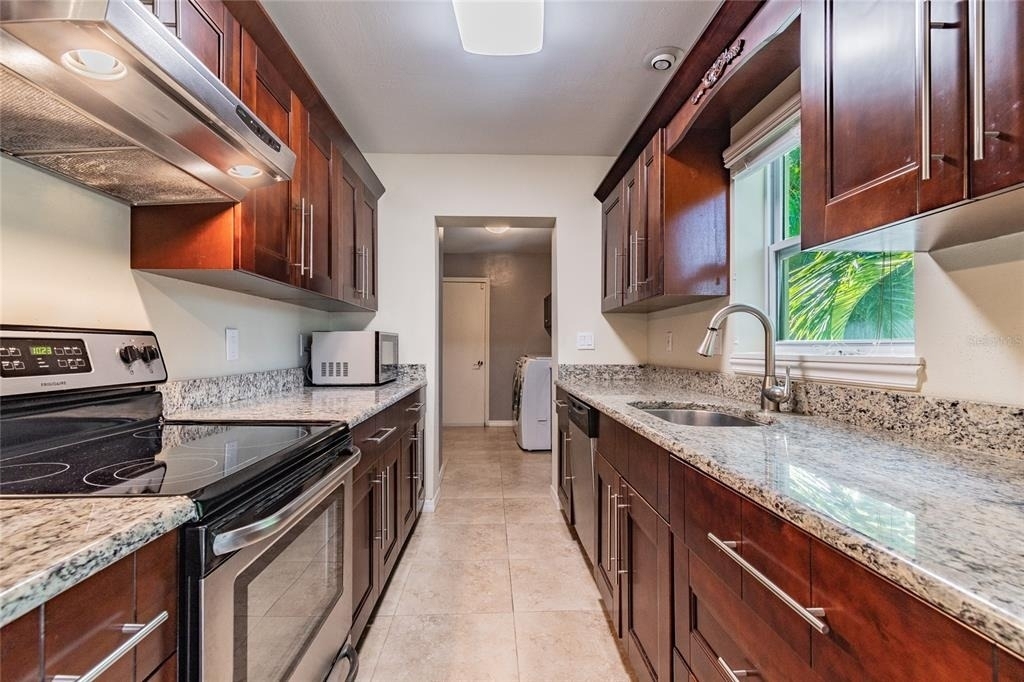 303 Wildwood Way - Photo 14