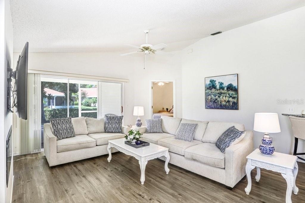 2418 New Haven Circle - Photo 4