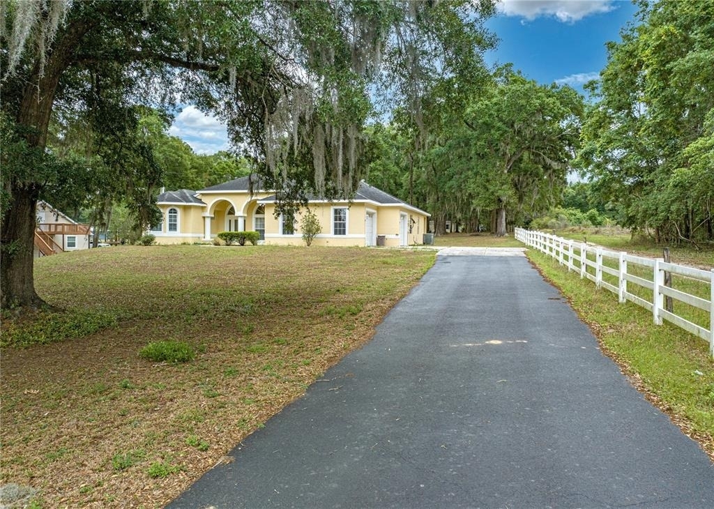 12806 Judy Street - Photo 6