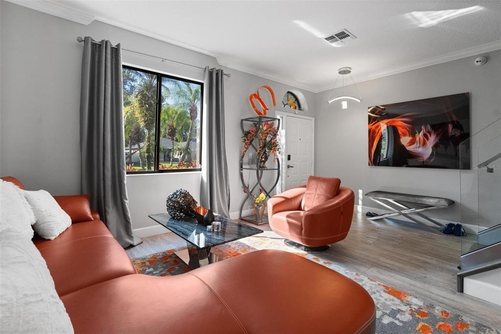 13228 Royal George Avenue - Photo 7