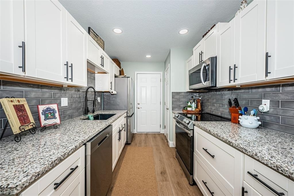 2735 Sherbrooke Lane - Photo 12