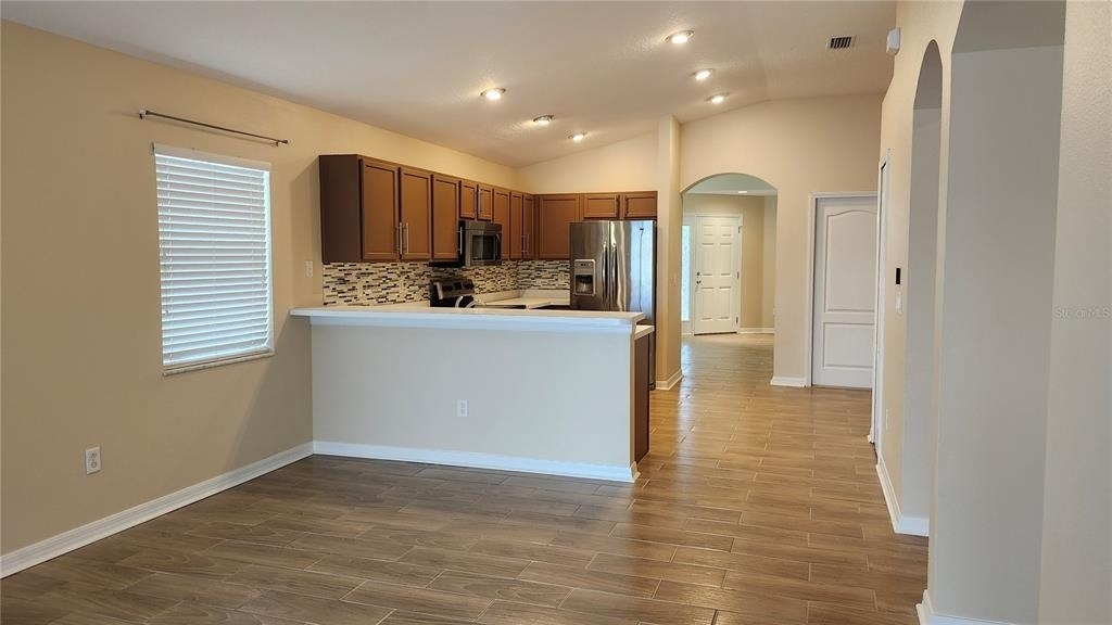 7955 Carriage Pointe Drive - Photo 3