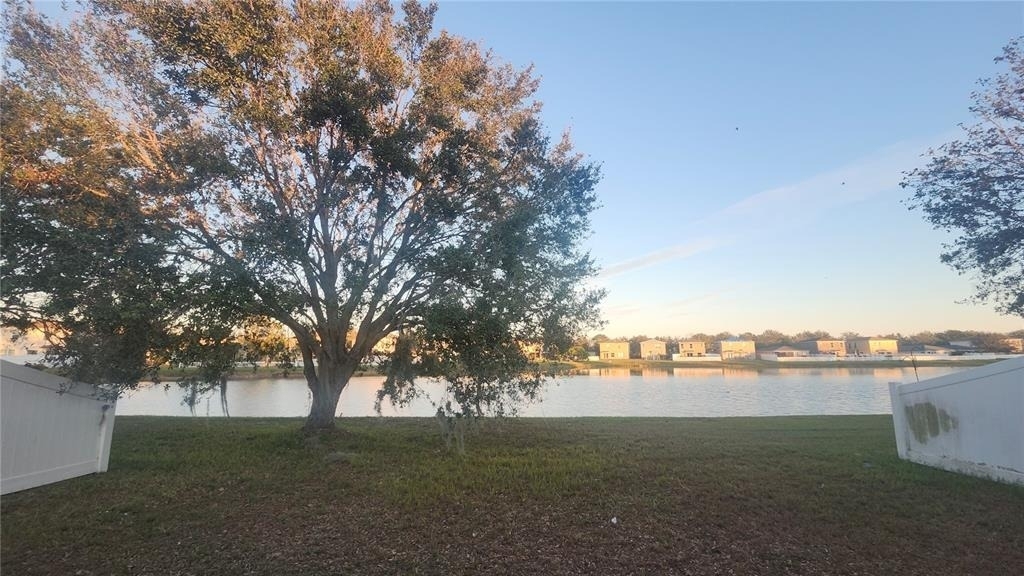 7955 Carriage Pointe Drive - Photo 14