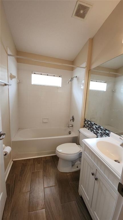 7955 Carriage Pointe Drive - Photo 9
