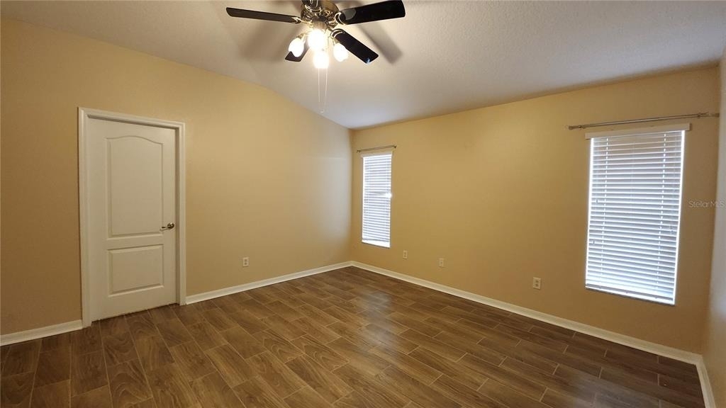 7955 Carriage Pointe Drive - Photo 11