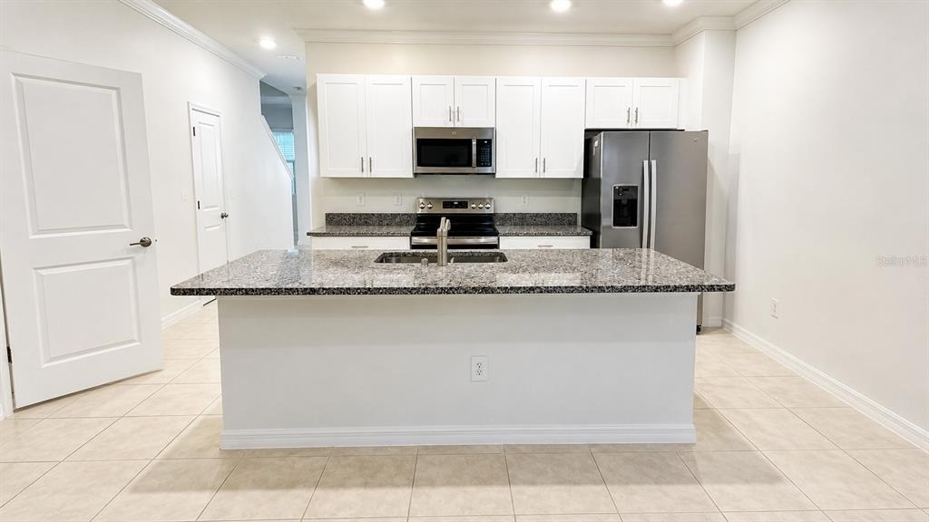9094 Gallantree Place - Photo 2