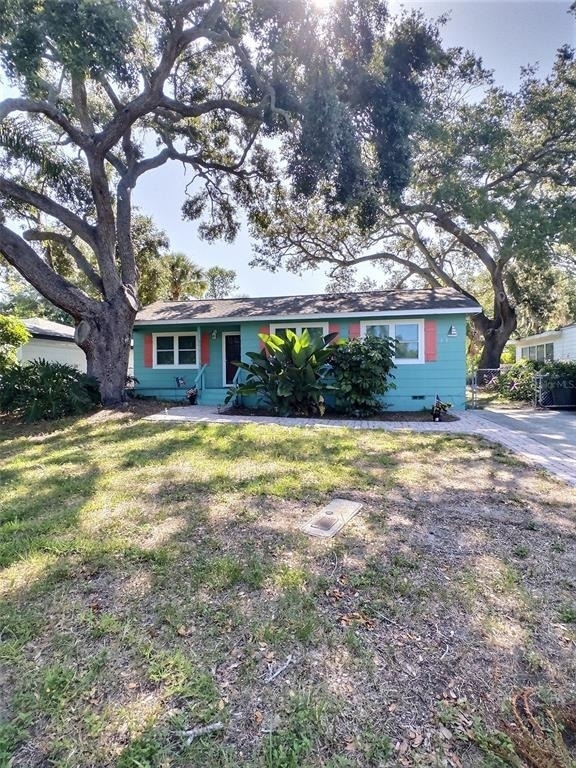 1431 Paloma Lane - Photo 2