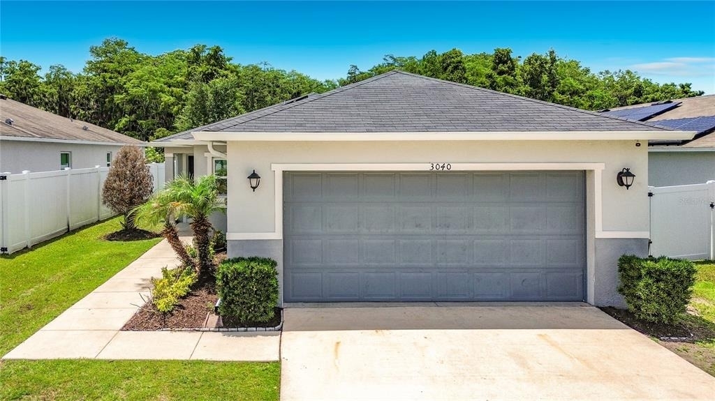 3040 Lakes Crest Avenue - Photo 1