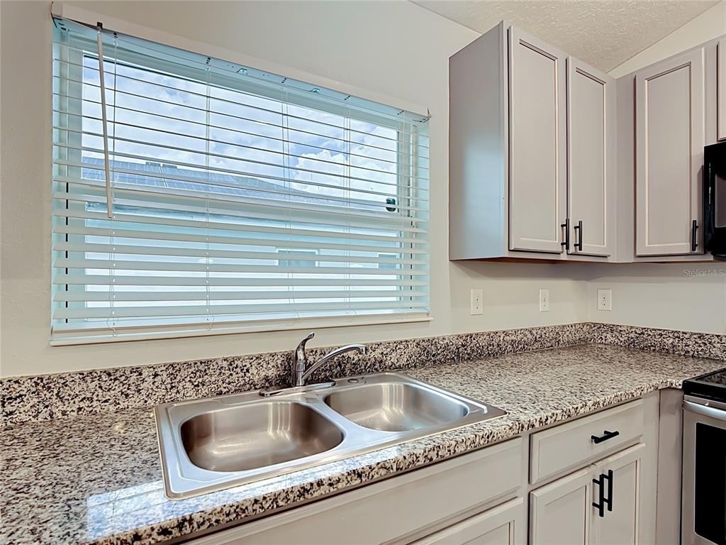 3040 Lakes Crest Avenue - Photo 30