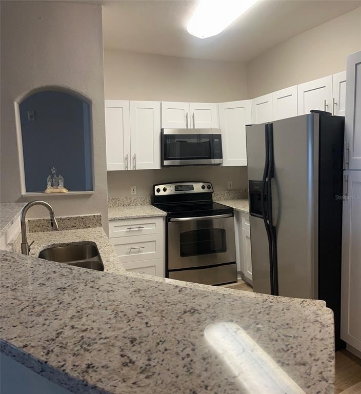 6412 Queens Borough Avenue - Photo 4
