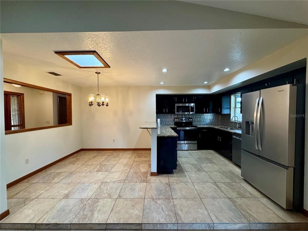 9218 Everwood Street - Photo 5