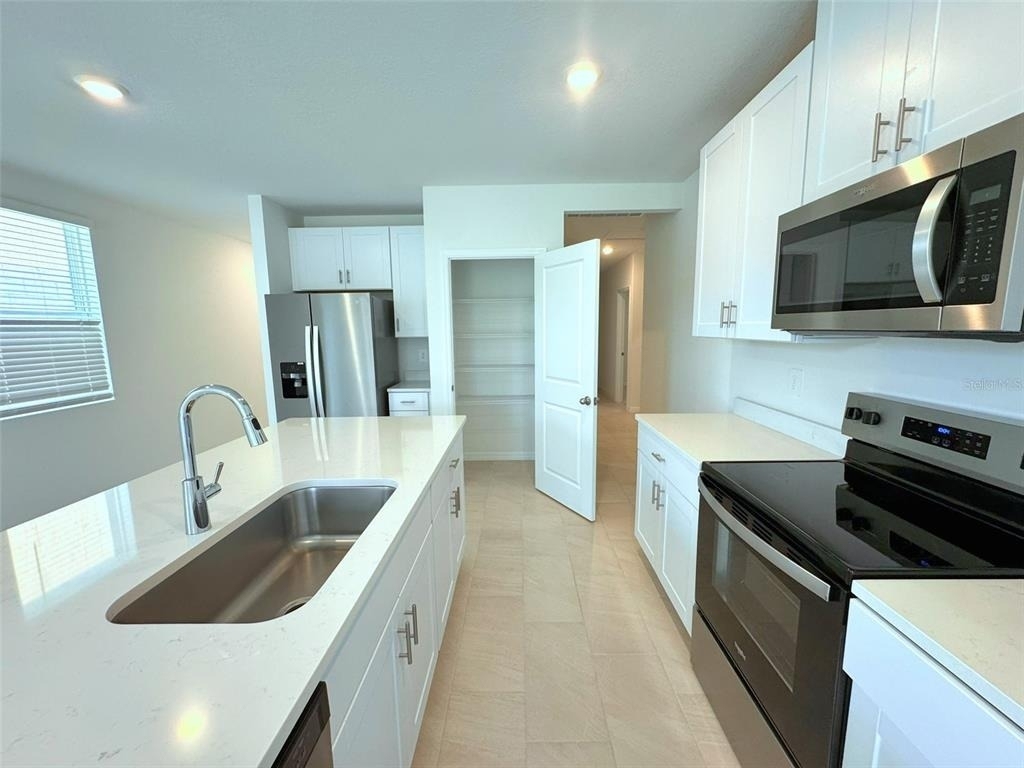 1461 Brekey Way - Photo 8