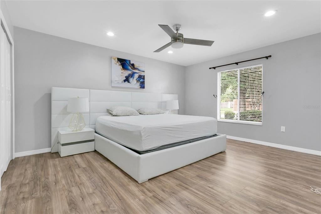 8644 Sandberry Boulevard - Photo 9