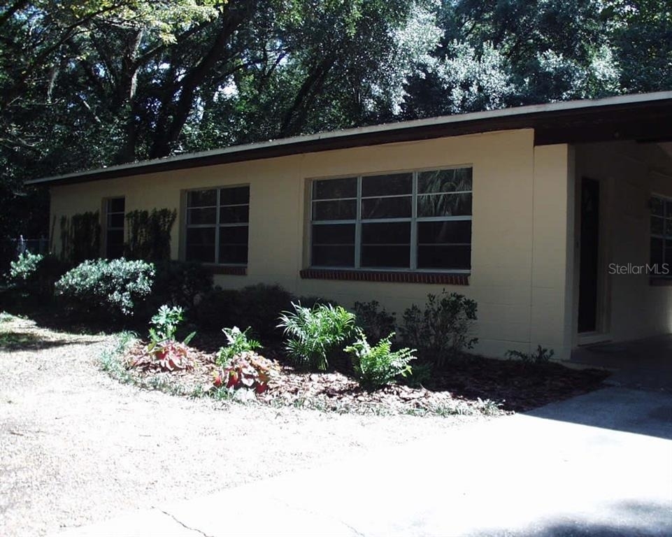 621 Nw 36th Drive - Photo 1