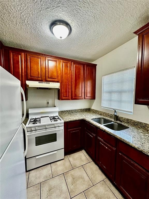 110 N Mills Avenue - Photo 8