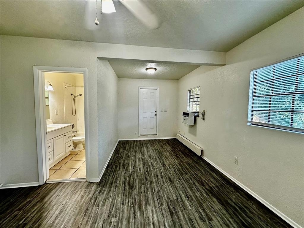 110 N Mills Avenue - Photo 10