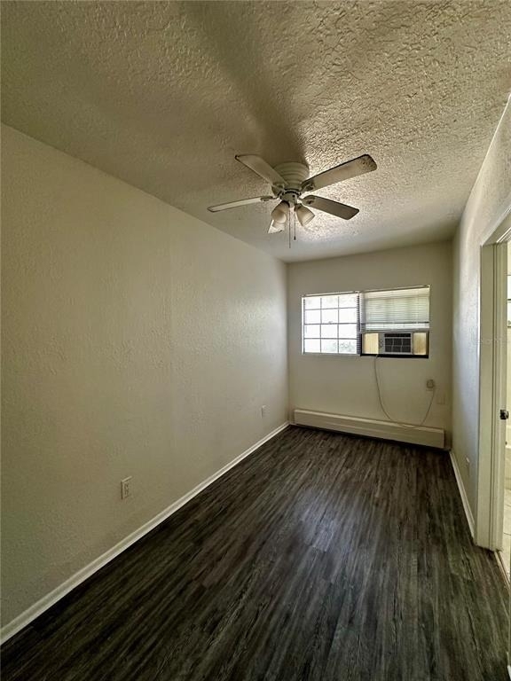 110 N Mills Avenue - Photo 2
