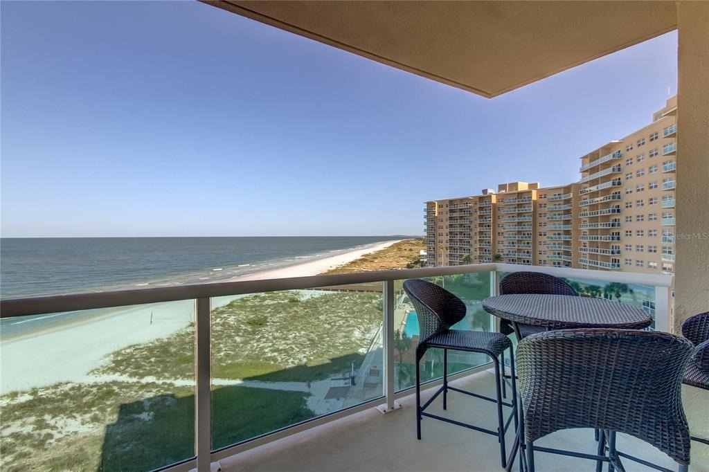 880 Mandalay Avenue - Photo 26